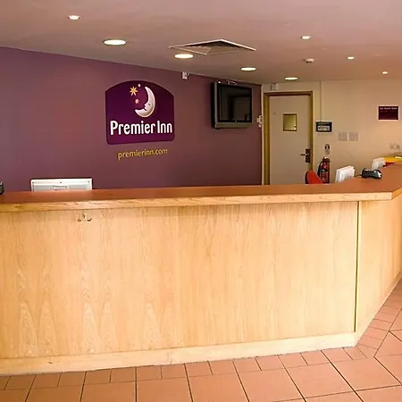 Premier Inn London Kensington-2